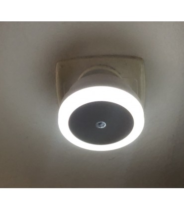 Lampka nocna 220V Led Czujnik zmierzchu