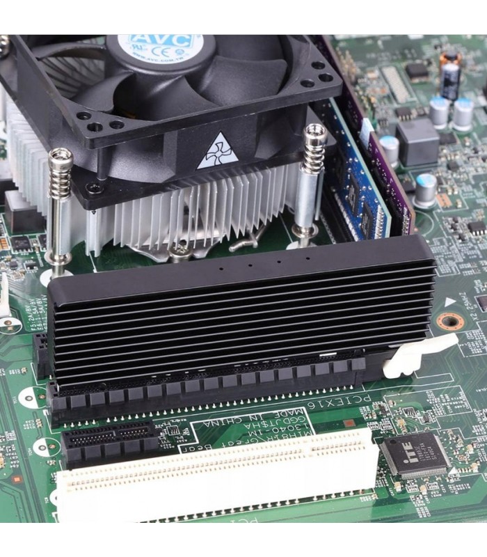 Adapter podłącz dysk M.2 NVMe do PCI-e 4.0 x16