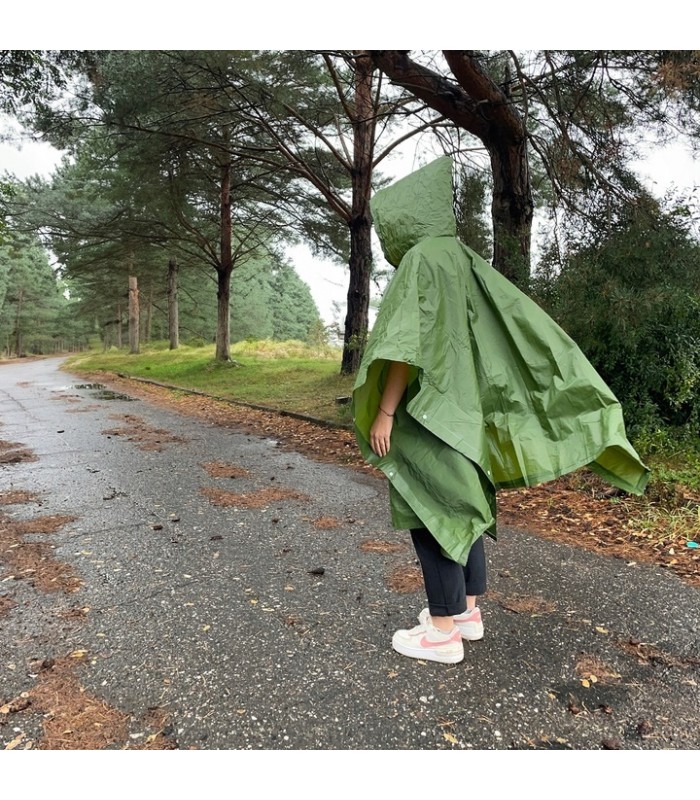 Zielona Peleryna Płaszcz Poncho Kaptur Rower Spacery Przeciwdeszczowe