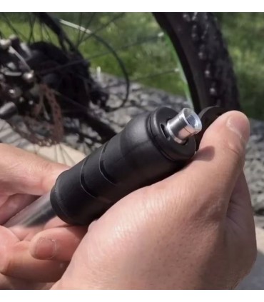 Mocna Pompka rowerowa 7 bar ręczna uniwersalna Presta Schrader  