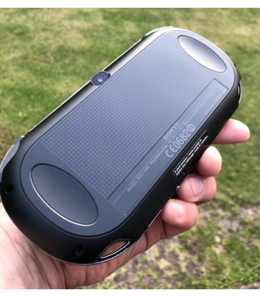 Konsola PS Vita 1104 oryg. Karta 4GB Pokrowiec Gra